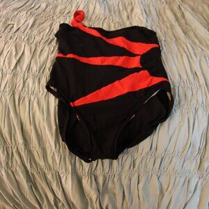 One Piece Bathing Suit with One Shoulder Start